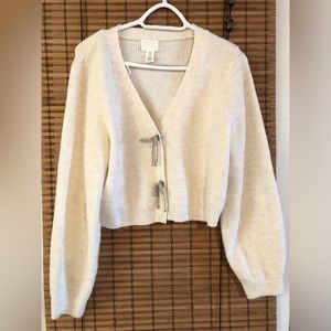 H & M holiday sweater